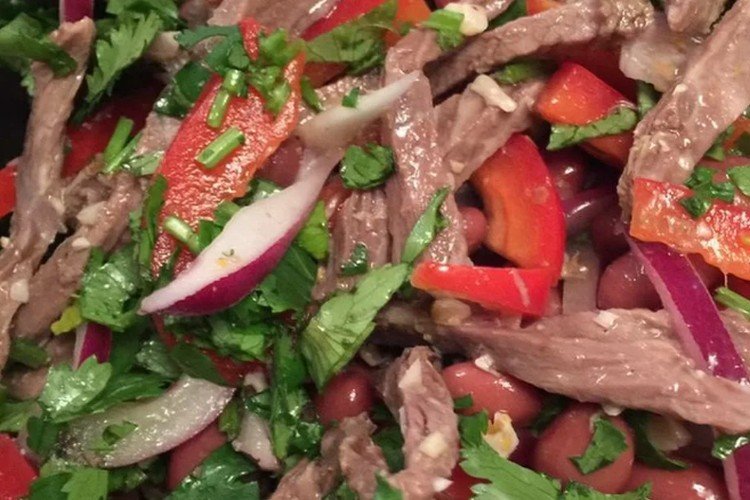 Салат «Тбилиси» с маринованными грибами