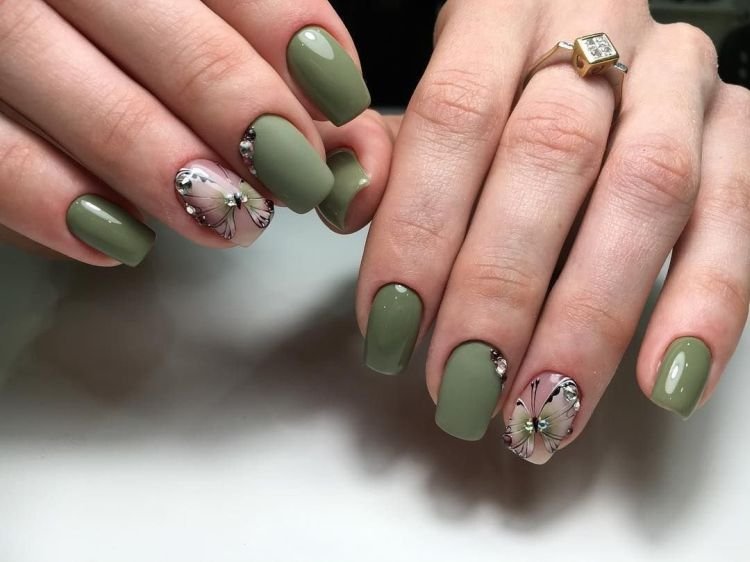 Зеленый весенний маникюр 2022