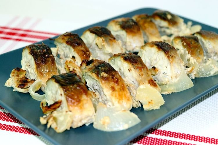 Скумбрия с майонезом в духовке