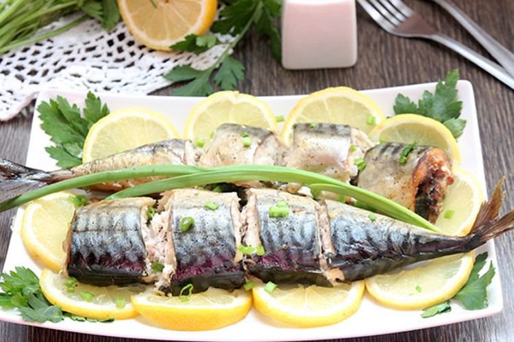 Скумбрия в вине
