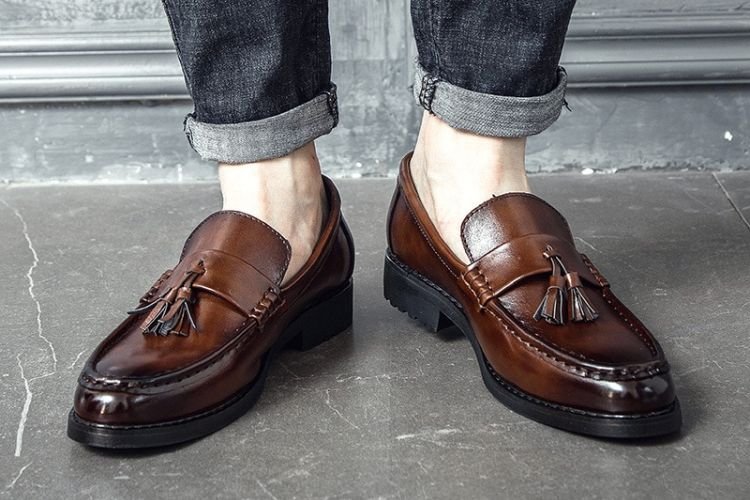 Лоферы с кисточками