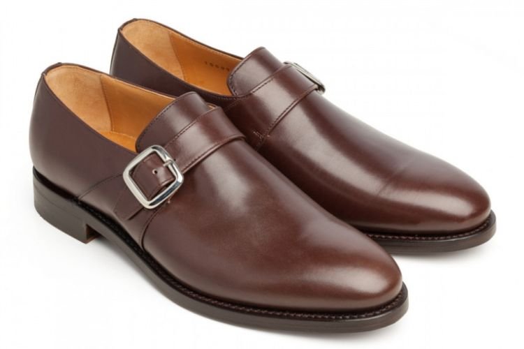 Лоферы с пряжкой