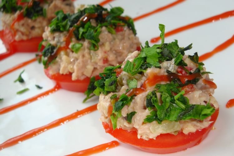 Закуска из соленой мойвы