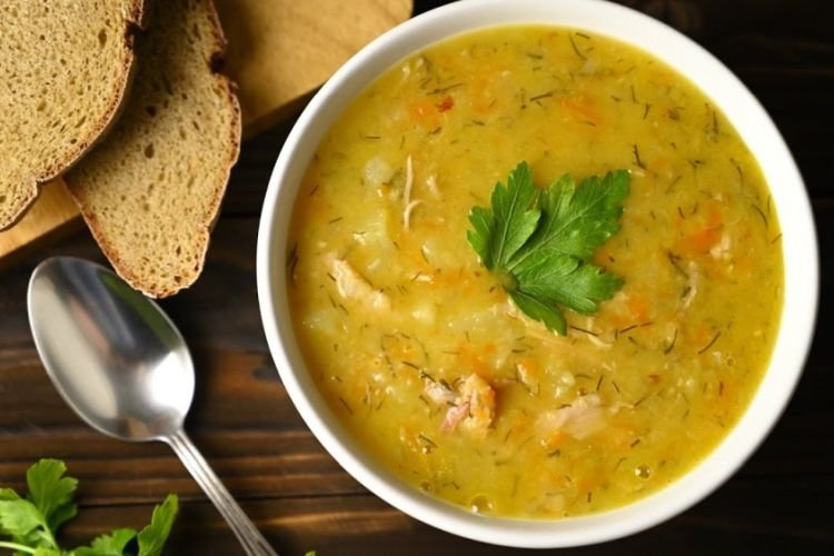 Гороховый суп с курицей