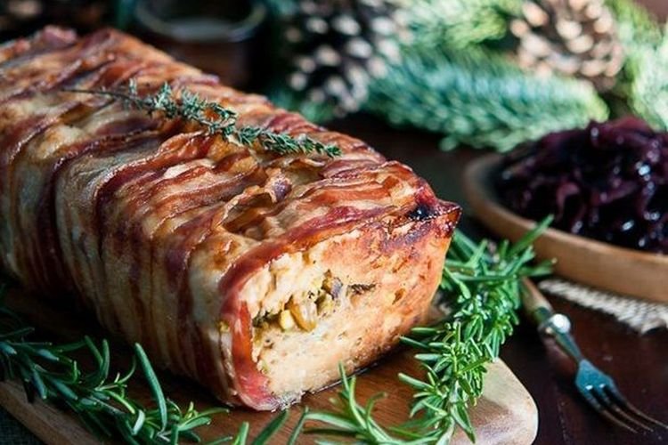 Мясной террин с беконом