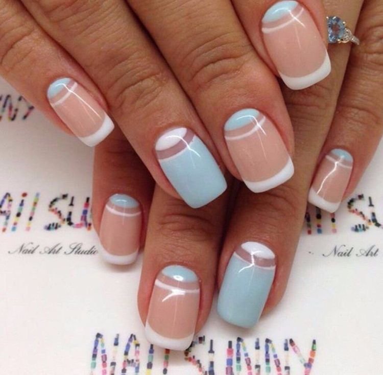 Френч и лунный маникюр