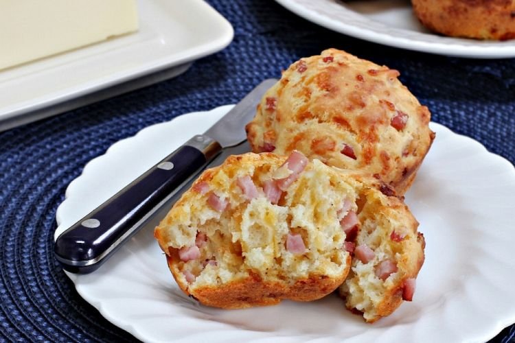 Маффины с ветчиной и сыром