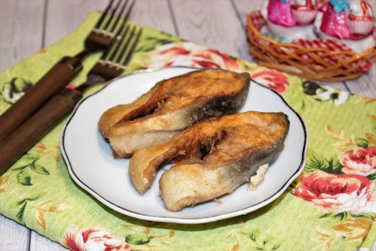 Жареная горбуша в маринаде