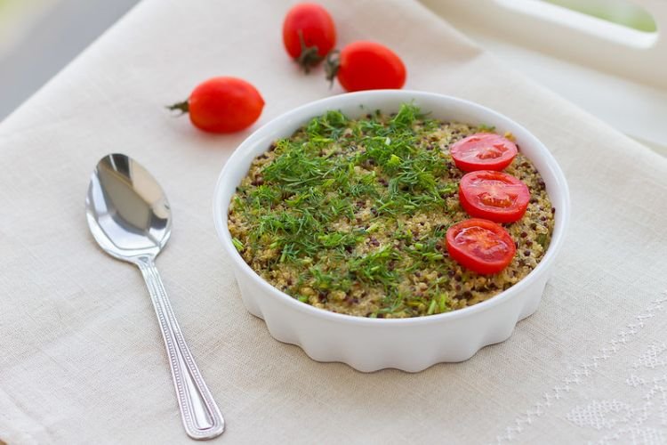 Запеканка с киноа и фаршем