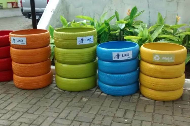 Урна из старых шин