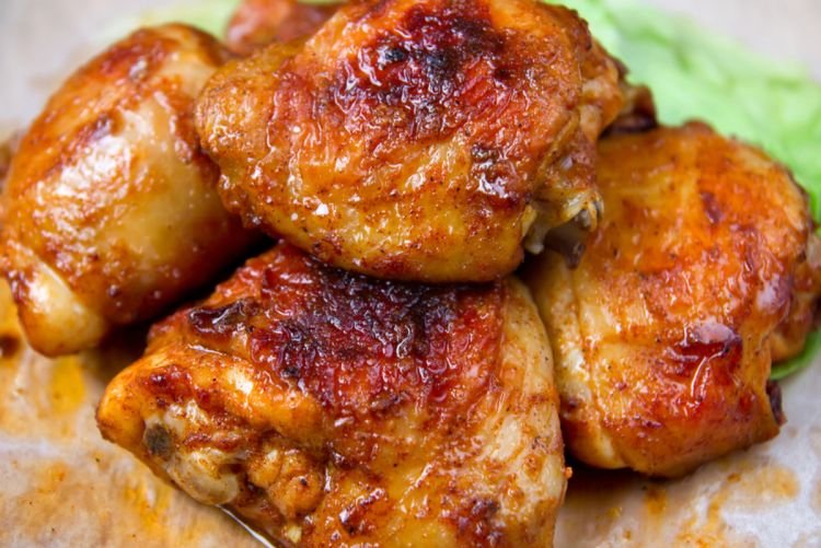 Жареные куриные бедрышки с хрустящей корочкой