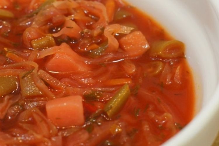 Борщ со стручковой фасолью