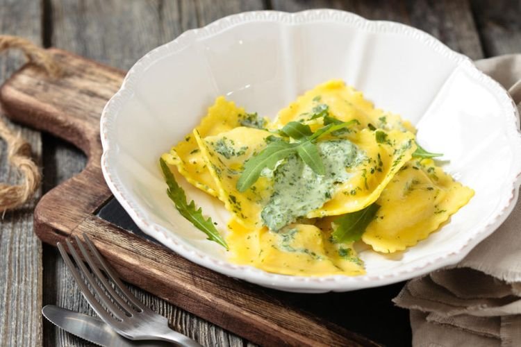 Равиоли с лососем