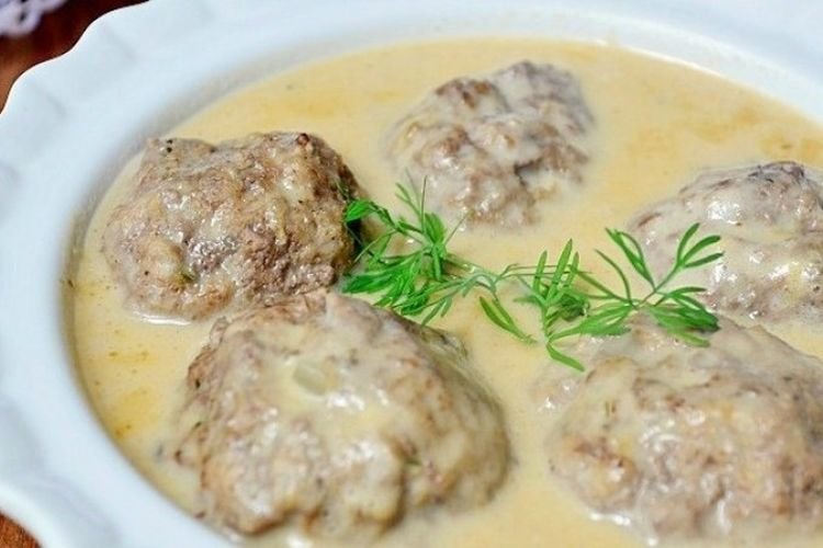 Кюфта из индейки и фисташек