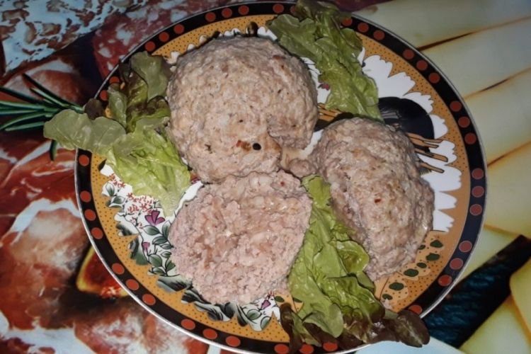 Нежная кюфта из курицы