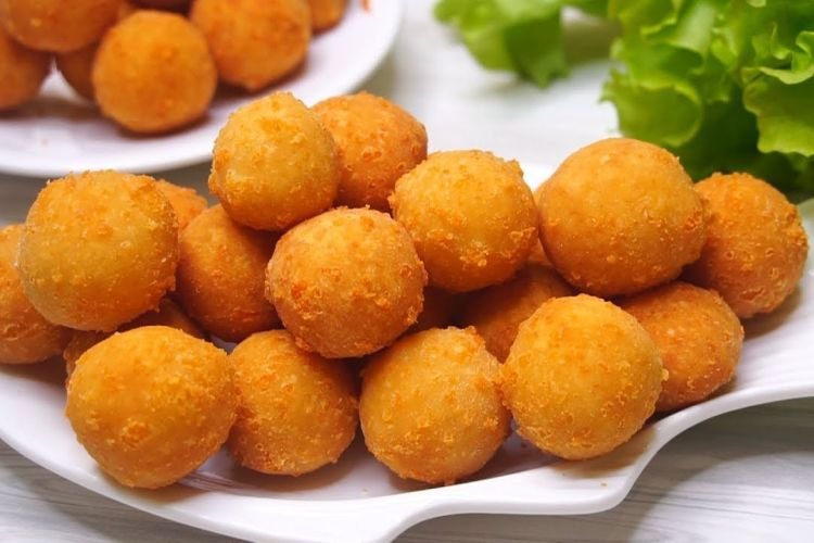 Сырные шарики с крабовыми палочками