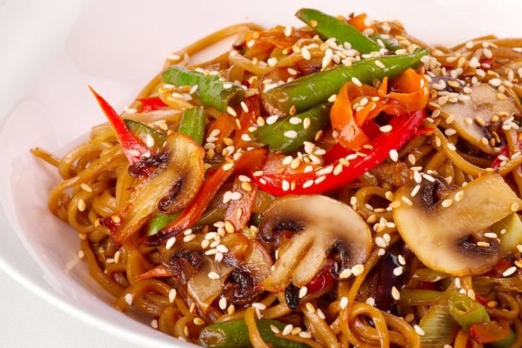 Лапша вок с яйцом