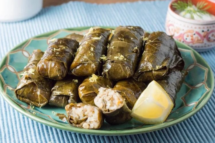 Долма с рисом и грибами