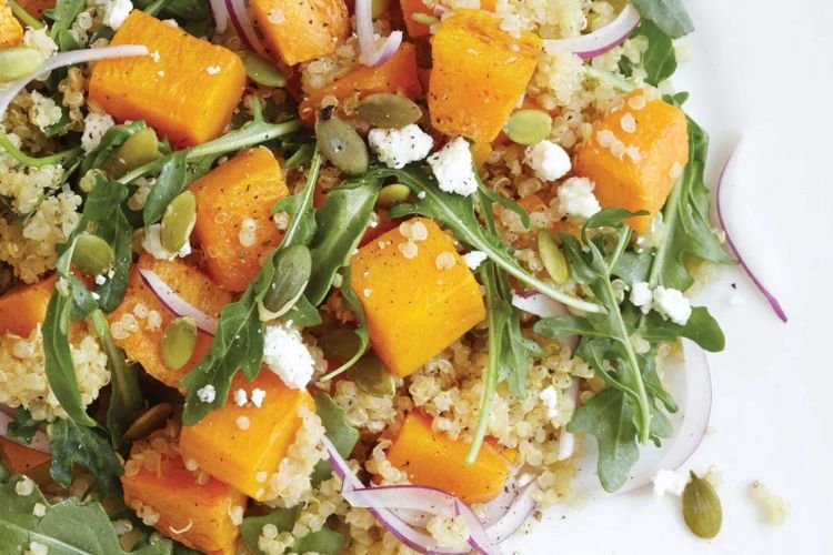 Салат с булгуром и печеной тыквой