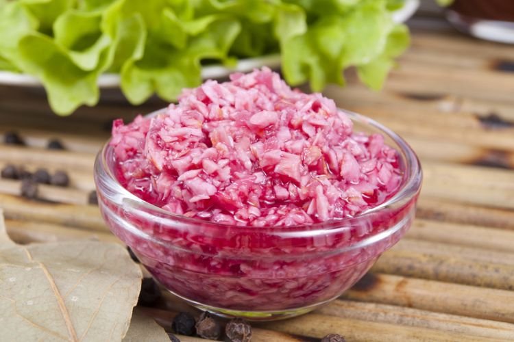 Соус из свеклы и хрена