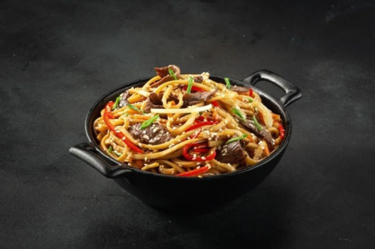 Удон с говядиной