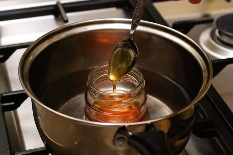 Спасение засахаренного меда