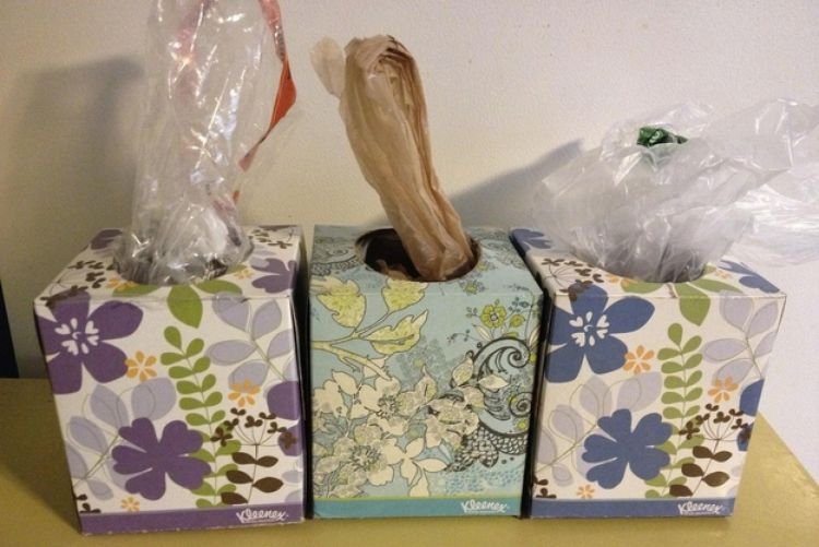 Коробка с пакетами