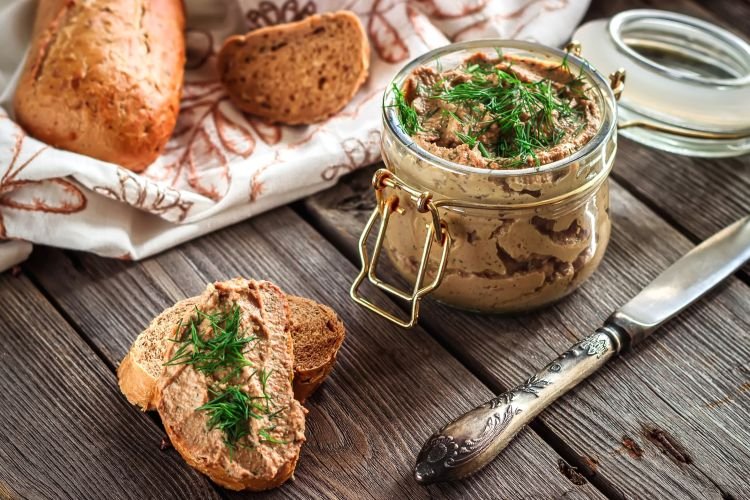 Печеночный паштет с яйцами