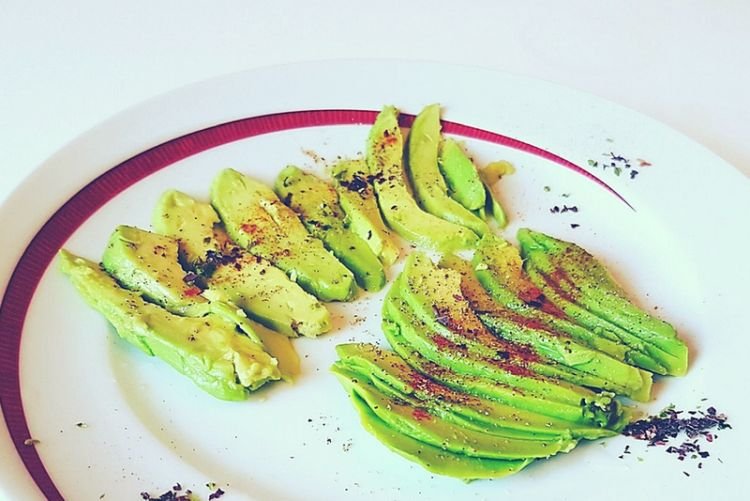 Карпаччо из авокадо