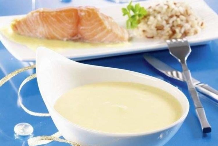 Сливочный соус с вином на рыбном бульоне