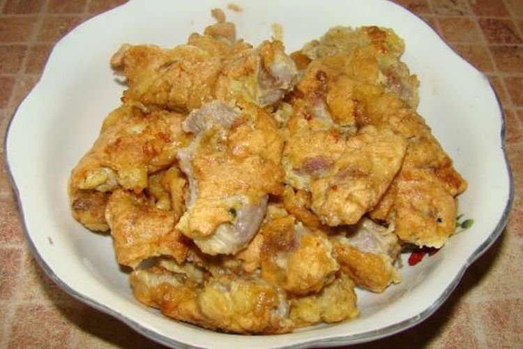Куриные желудки в кляре