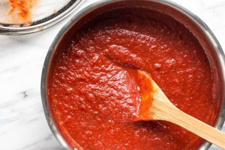 Томатный соус с красным вином