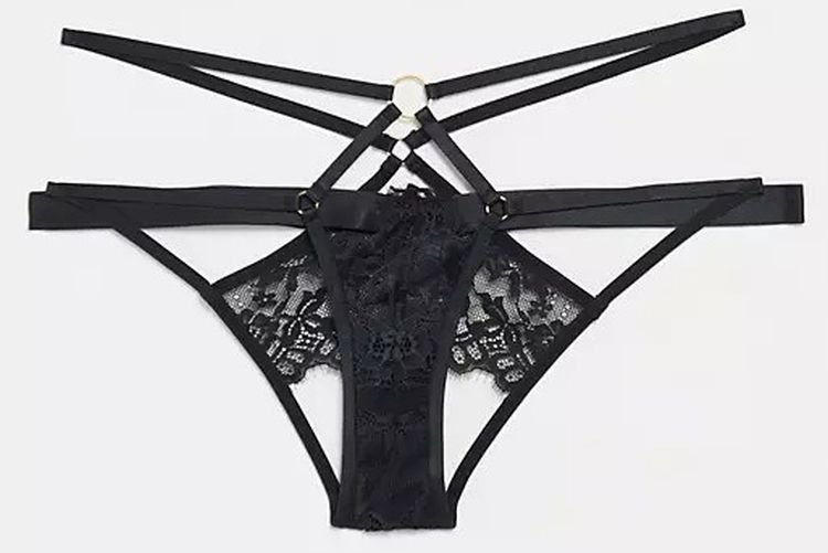 Трусы со стрепами