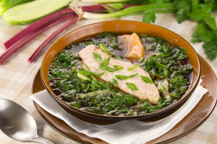 Ботвинья с семгой