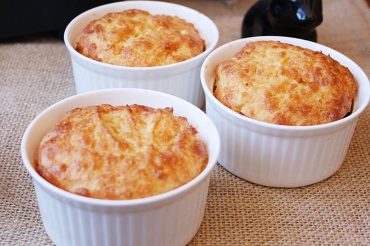 Мясное суфле с помидорами