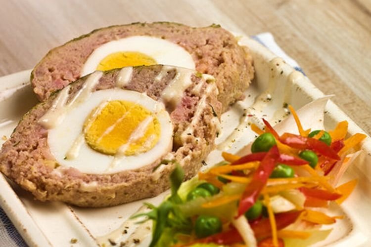 Мясное суфле с яйцом