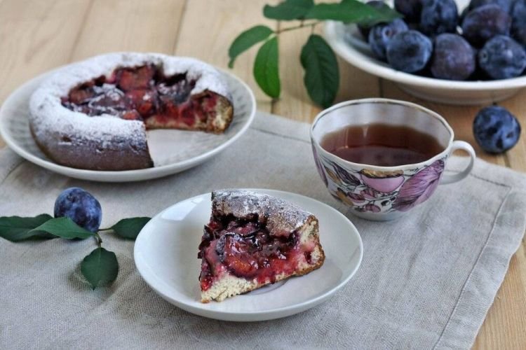 Начинка со сливой, какао и корицей