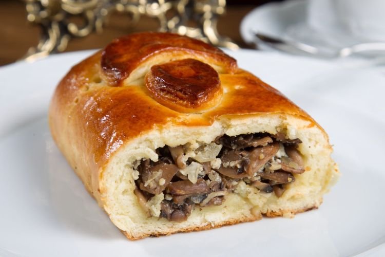 С грибами и луком