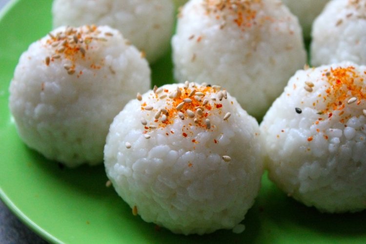 Онигири с курицей