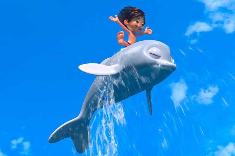 Мальчик-дельфин