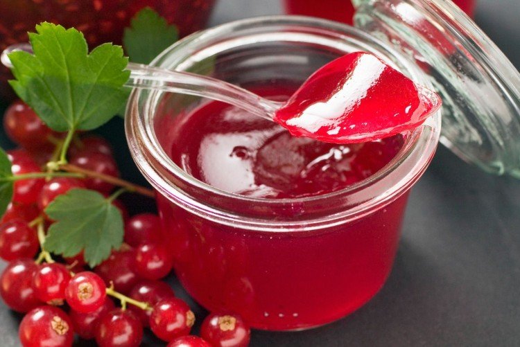 Желе из красной смородины с желатином