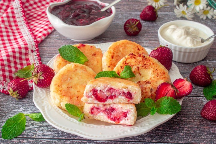 ПП сырники с клубникой