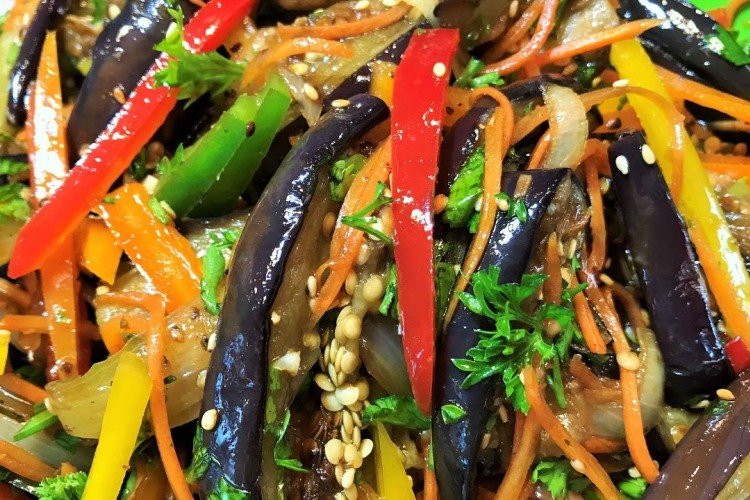 Кабачки с баклажанами по-корейски на зиму