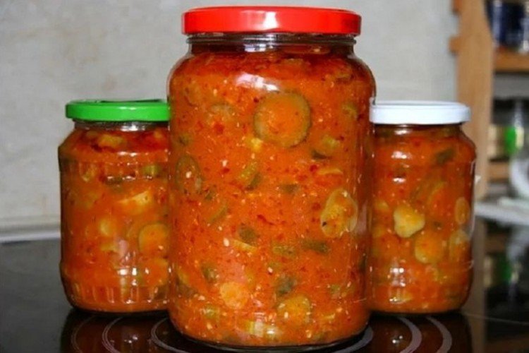 Огурцы по-корейски с томатным соусом на зиму