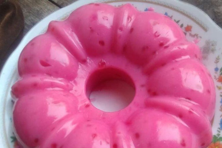 Бланманже с ягодами