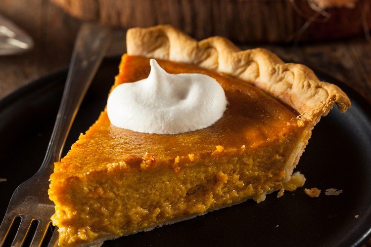 Пирог из песочного теста с тыквенной начинкой