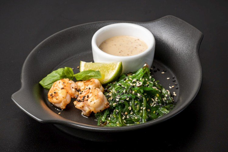 Салат Чука с креветками