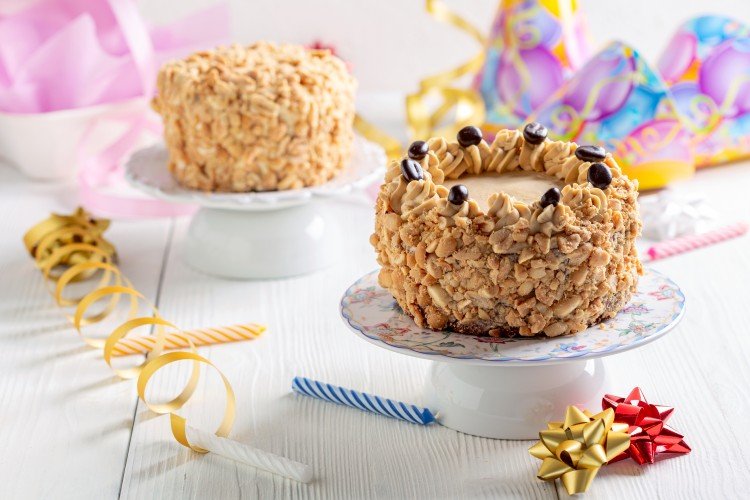 Бенто-торт с арахисовым кремом