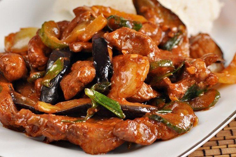 Курица с баклажанами в соусе терияки