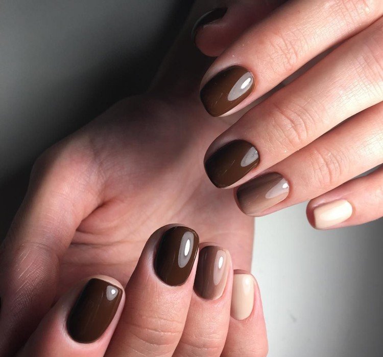 Маникюр «Кофе со сливками»